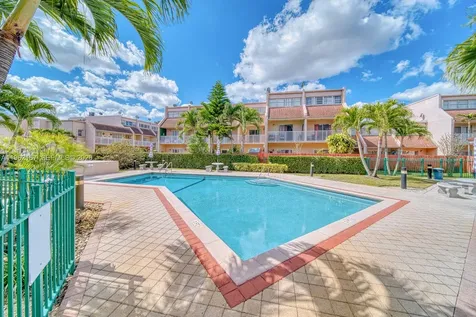 840 SW 105th Avenue Miami FL 33174