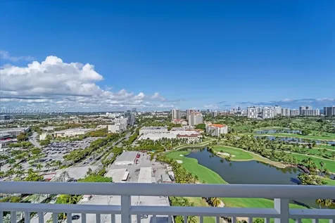 19501 W Country Club Drive Aventura FL 33180