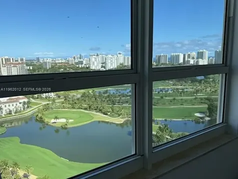19501 W Country Club Drive Aventura FL 33180
