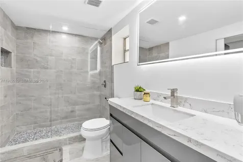 410 SE 2nd Street Hallandale Beach FL 33009