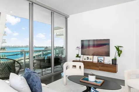 900 Biscayne Boulevard Miami FL 33132