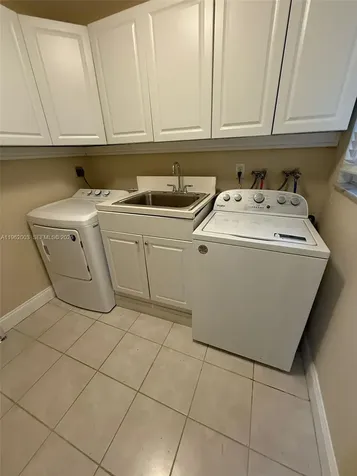 3326 Farragut Street Hollywood FL 33021