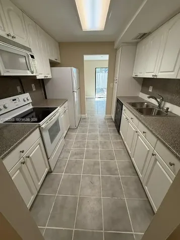3326 Farragut Street Hollywood FL 33021