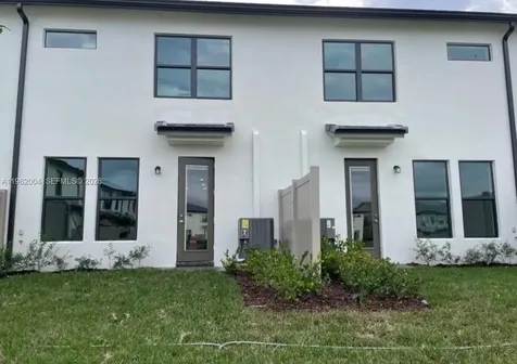 2163 S Appleton Circle S Oakland Park FL 33309