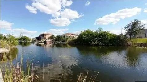 124 NE 18th Street Cape Coral FL 33909