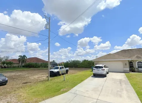 124 NE 18th Street Cape Coral FL 33909