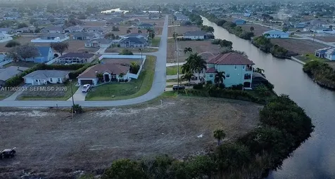 124 NE 18th Street Cape Coral FL 33909