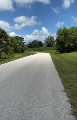 4145 NE 21st Avenue Cape Coral FL 33909