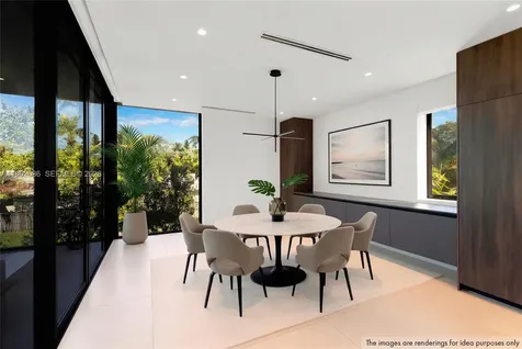 621 W 44th Street Miami Beach FL 33140
