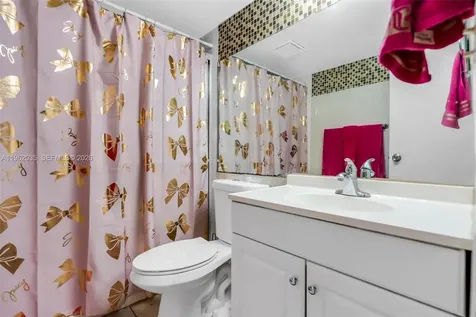 2649 NW 48th Terrace Lauderdale Lakes FL 33313