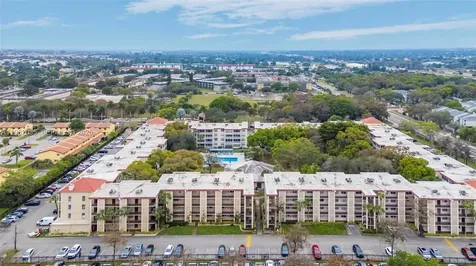 2649 NW 48th Terrace Lauderdale Lakes FL 33313