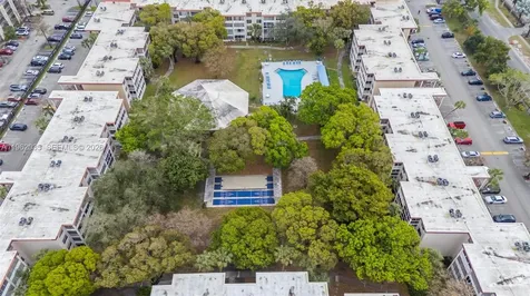 2649 NW 48th Terrace Lauderdale Lakes FL 33313