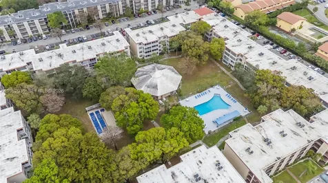 2649 NW 48th Terrace Lauderdale Lakes FL 33313