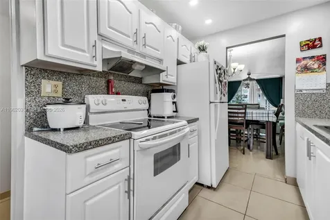 2649 NW 48th Terrace Lauderdale Lakes FL 33313