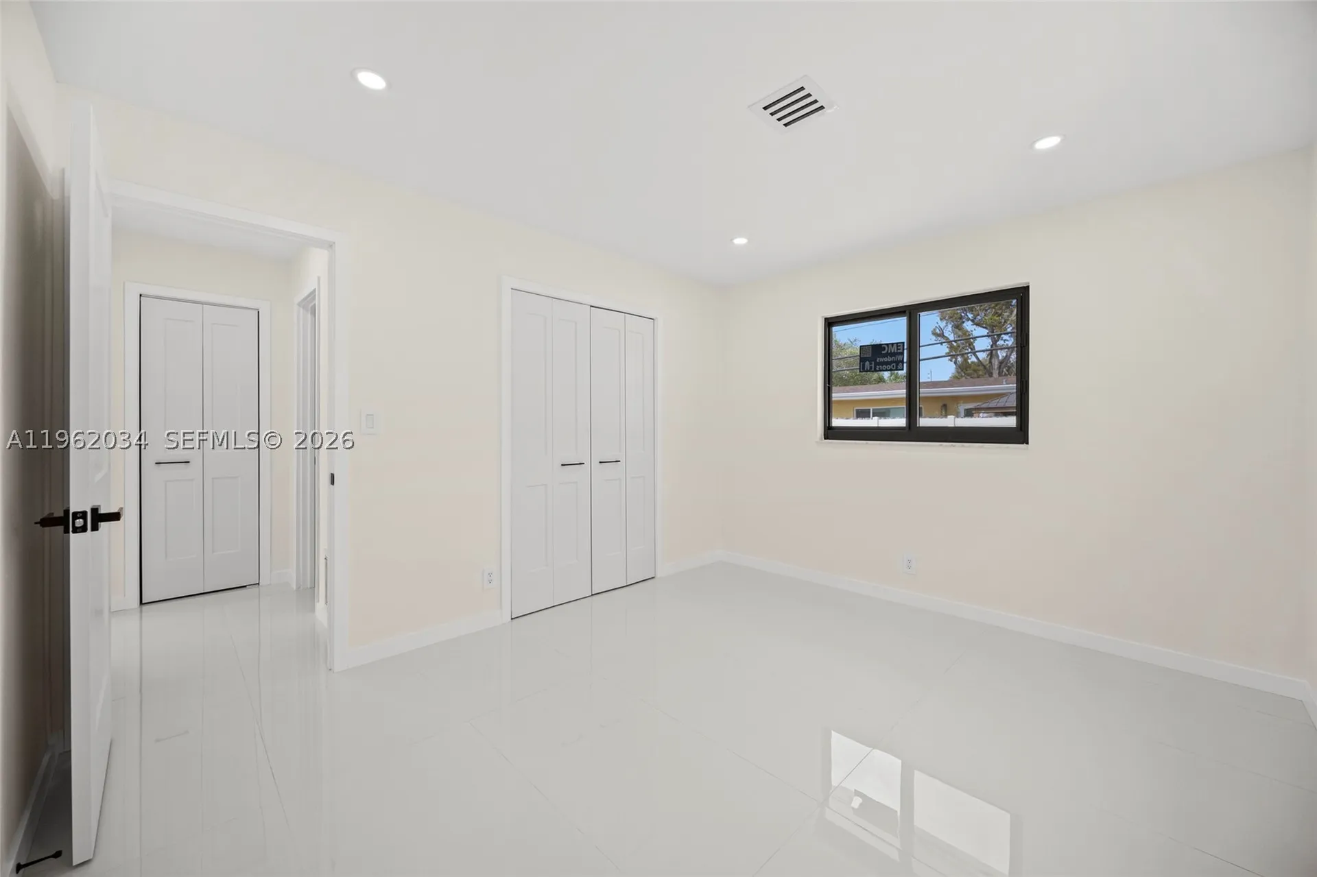 21 SE 7th Street Pompano Beach FL 33060