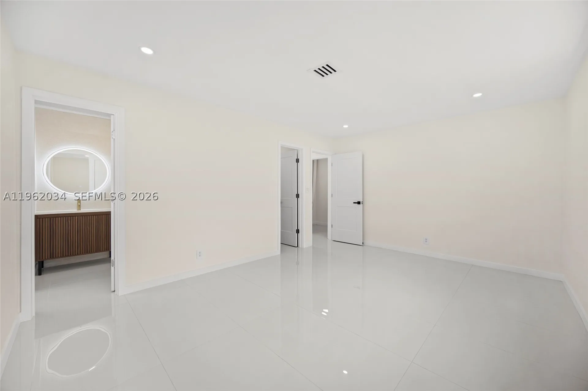 21 SE 7th Street Pompano Beach FL 33060