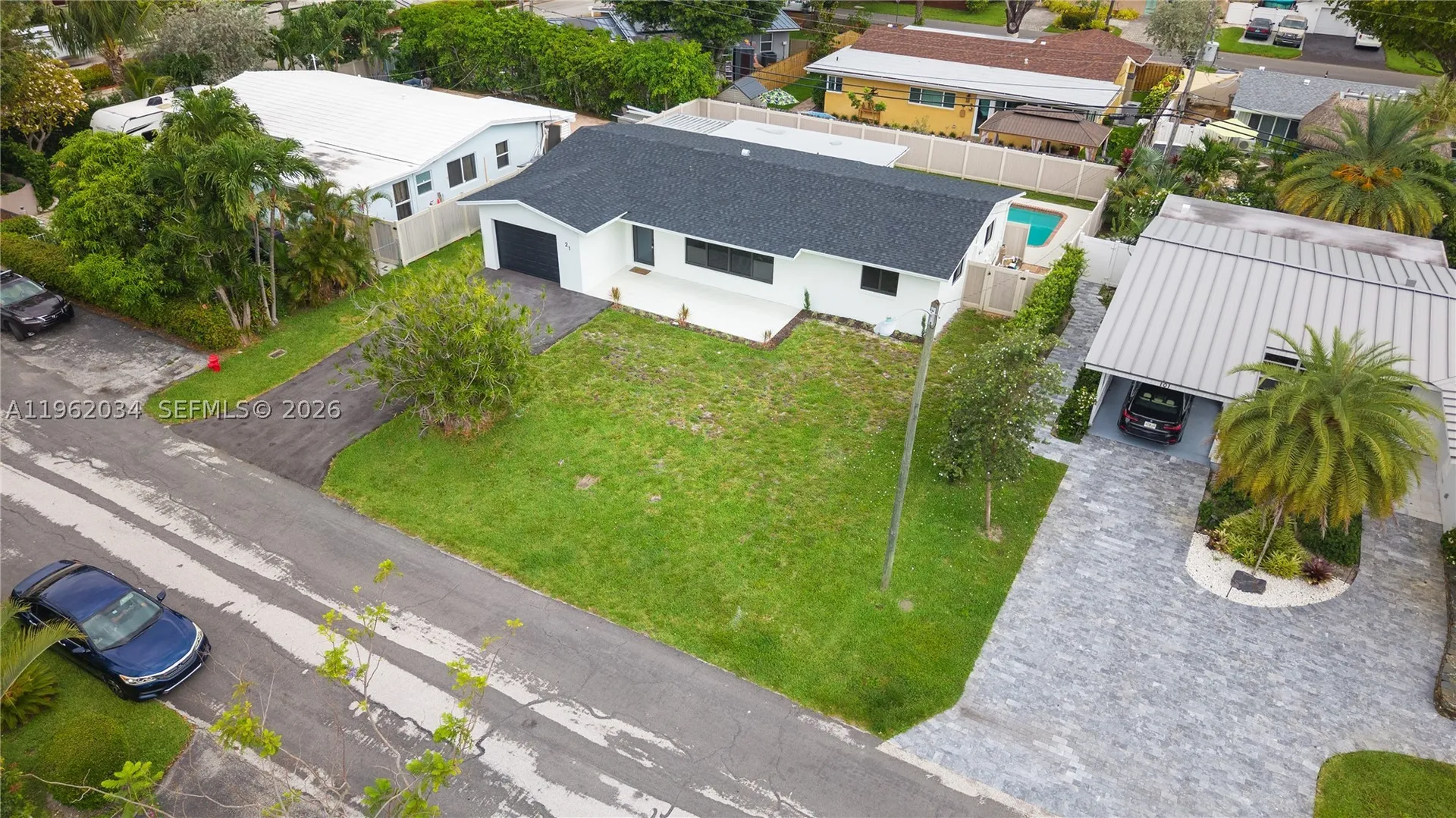 21 SE 7th Street Pompano Beach FL 33060