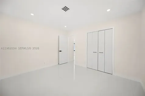 21 SE 7th Street Pompano Beach FL 33060