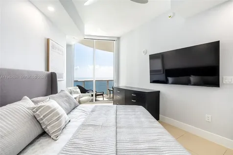 15901 Collins Avenue Sunny Isles Beach FL 33160