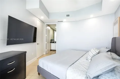 15901 Collins Avenue Sunny Isles Beach FL 33160