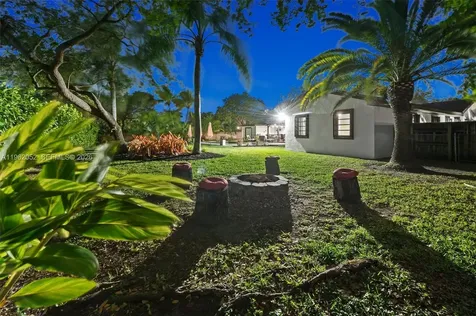 17605 SW 86th Avenue Palmetto Bay FL 33157