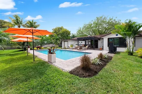 17605 SW 86th Avenue Palmetto Bay FL 33157