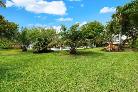 17605 SW 86th Avenue Palmetto Bay FL 33157