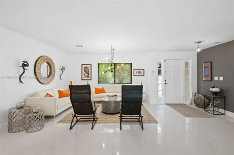 17605 SW 86th Avenue Palmetto Bay FL 33157