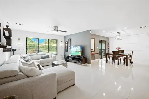 17605 SW 86th Avenue Palmetto Bay FL 33157