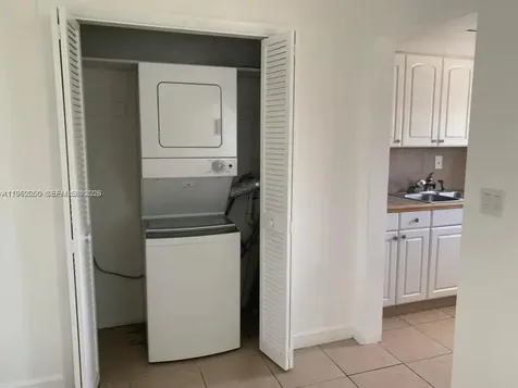 637 NE 6th Court Boynton Beach FL 33435
