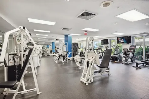 6051 N Ocean Drive Hollywood FL 33019