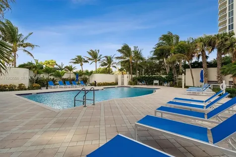 6051 N Ocean Drive Hollywood FL 33019