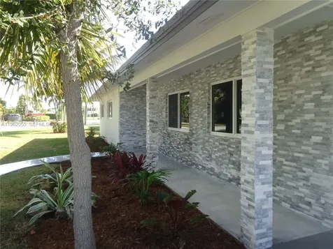 1565 Thumb Point Drive Fort Pierce FL 34949