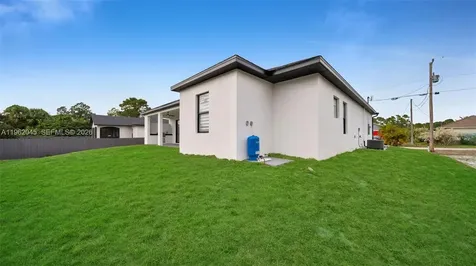 1138 Garibaldi Street Lehigh Acres FL 33974