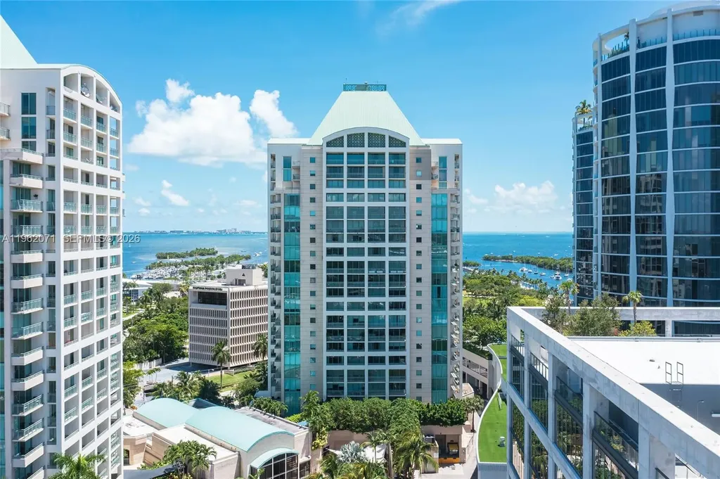 3400 SW 27th Avenue Coconut Grove FL 33133
