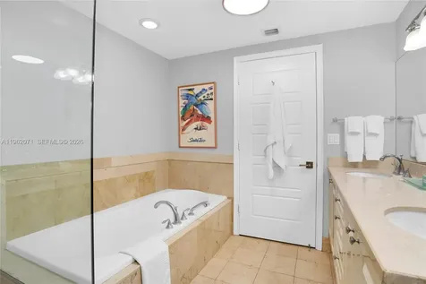3400 SW 27th Avenue Coconut Grove FL 33133