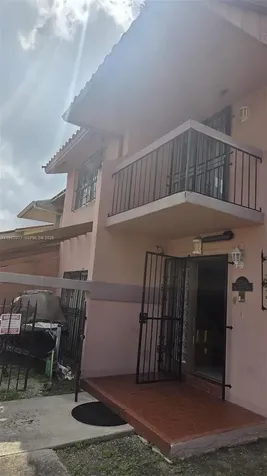 12516 SW 9th Terrace Miami FL 33184