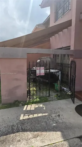 12516 SW 9th Terrace Miami FL 33184