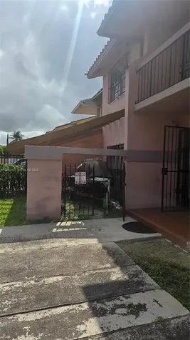 12516 SW 9th Terrace Miami FL 33184