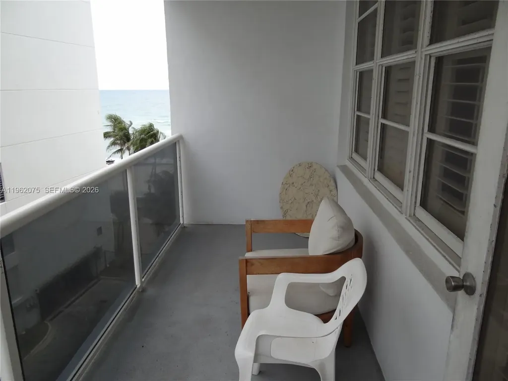 3725 S Ocean Drive Hollywood FL 33019