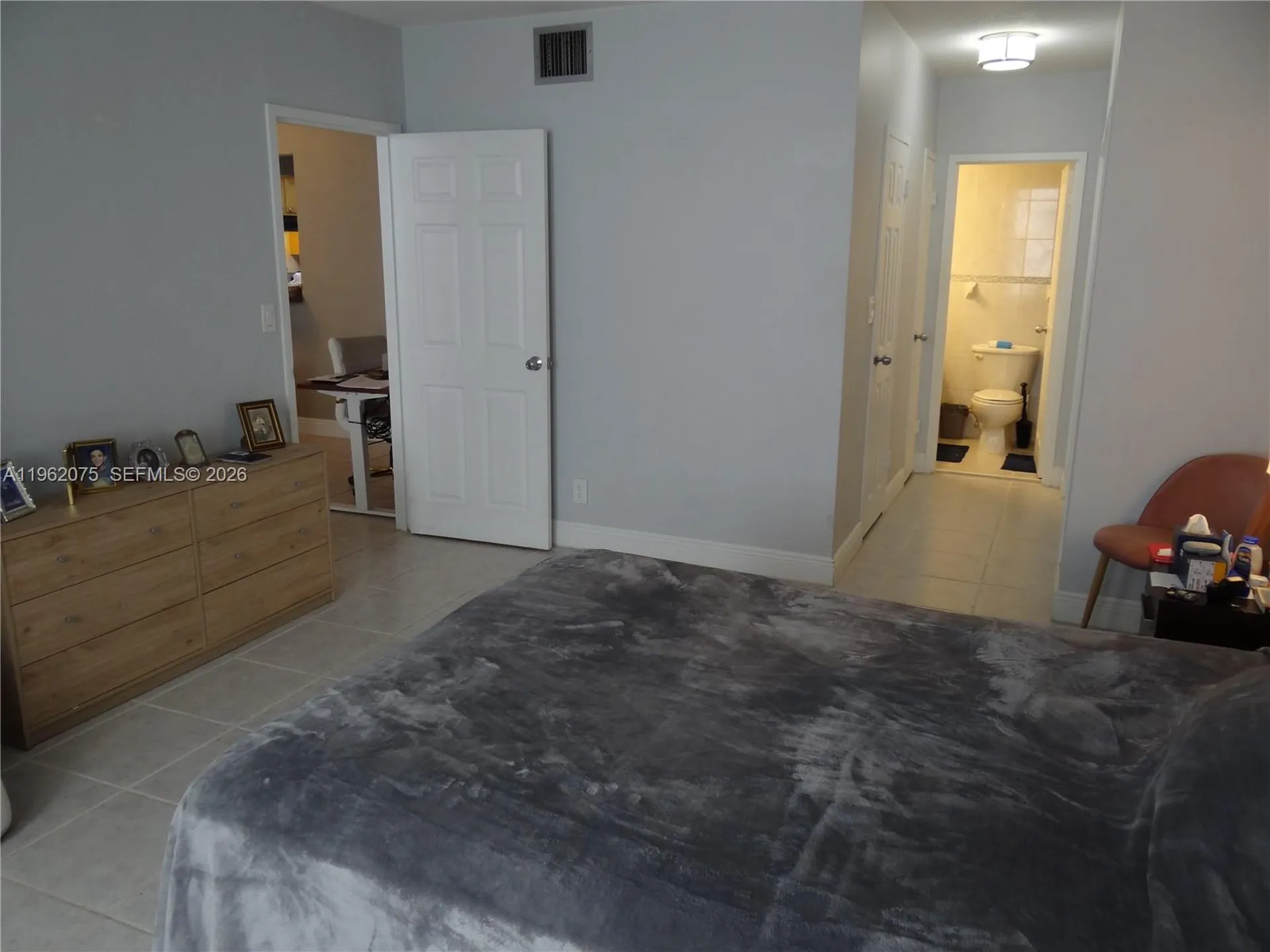 3725 S Ocean Drive Hollywood FL 33019
