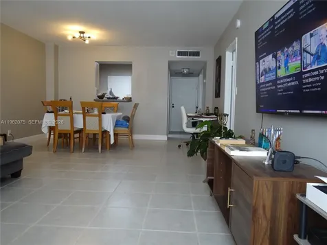 3725 S Ocean Drive Hollywood FL 33019