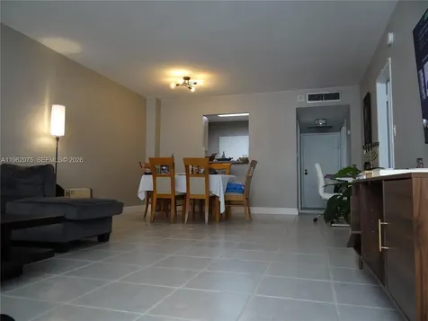 3725 S Ocean Drive Hollywood FL 33019