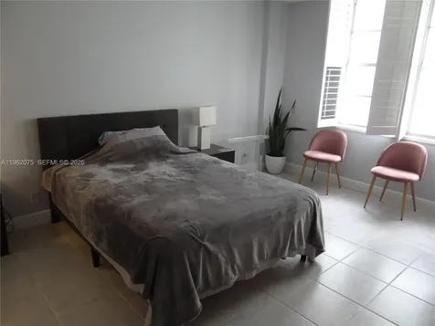 3725 S Ocean Drive Hollywood FL 33019