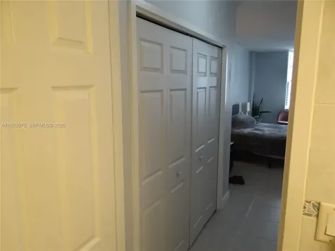 3725 S Ocean Drive Hollywood FL 33019