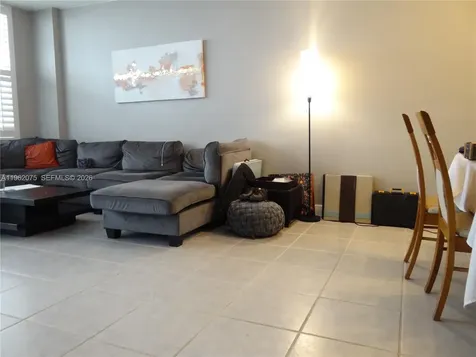 3725 S Ocean Drive Hollywood FL 33019