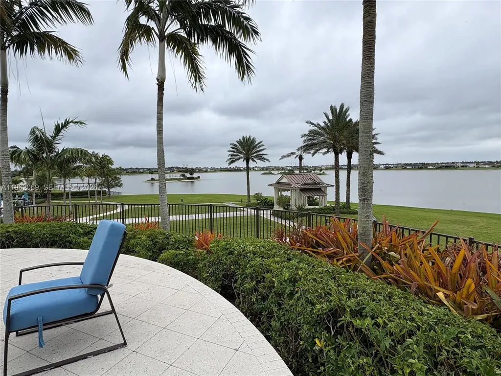 1600 Wandering Willow Way Loxahatchee FL 33470