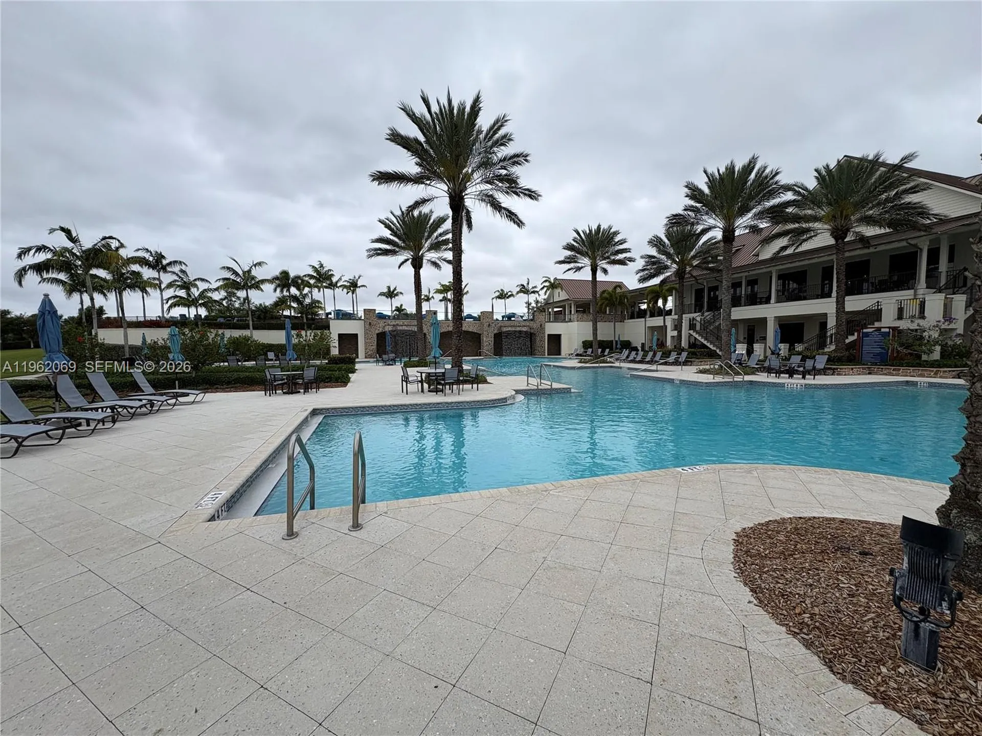 1600 Wandering Willow Way Loxahatchee FL 33470