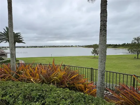 1600 Wandering Willow Way Loxahatchee FL 33470