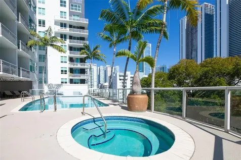 2200 NE 4th Avenue Miami FL 33137